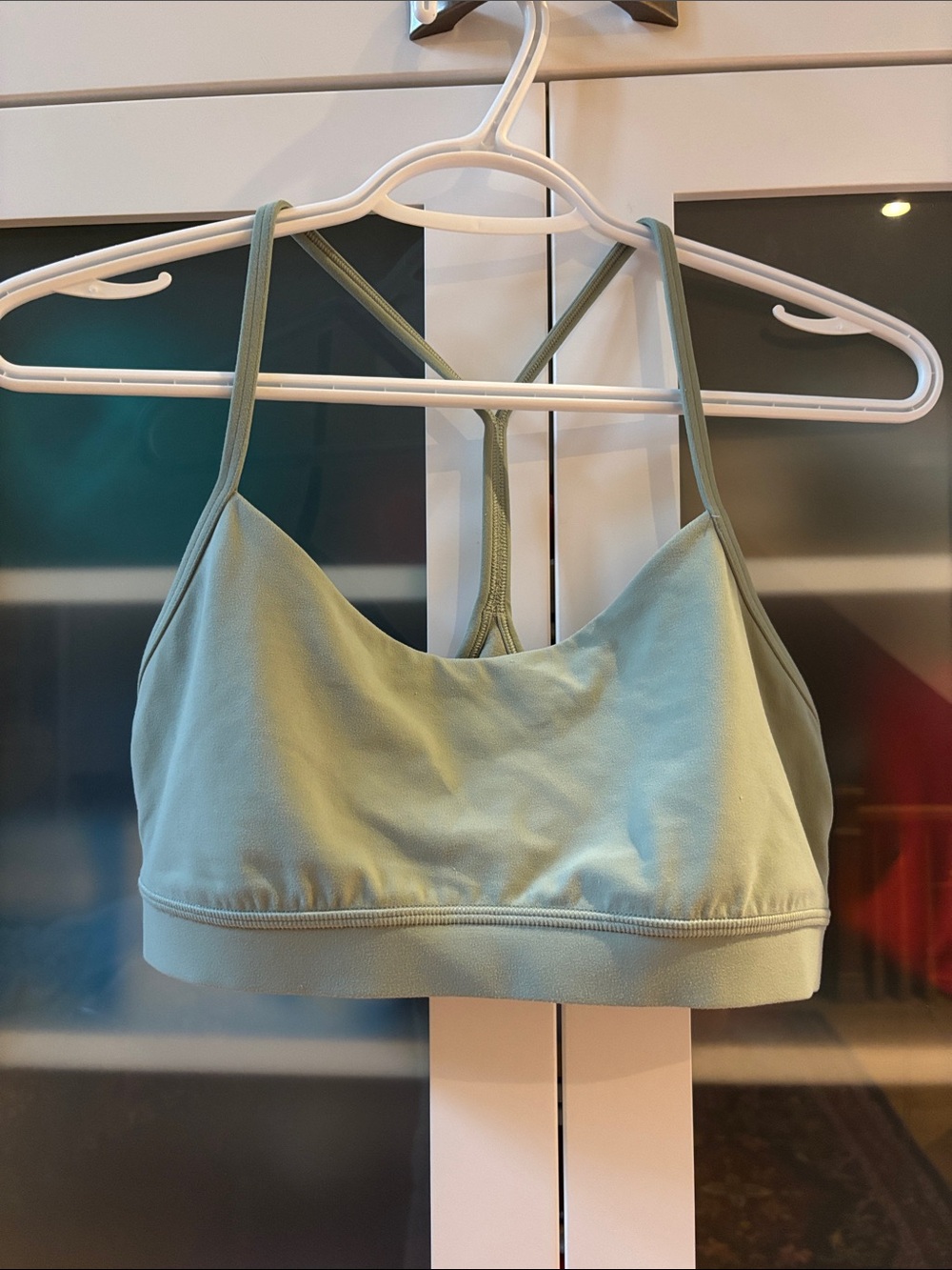 Lululemon Flow Y Bra SZ 10 Mint Green Like New 💚🍵